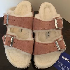Birkenstock Arizona Shearling size 5 NWOB
